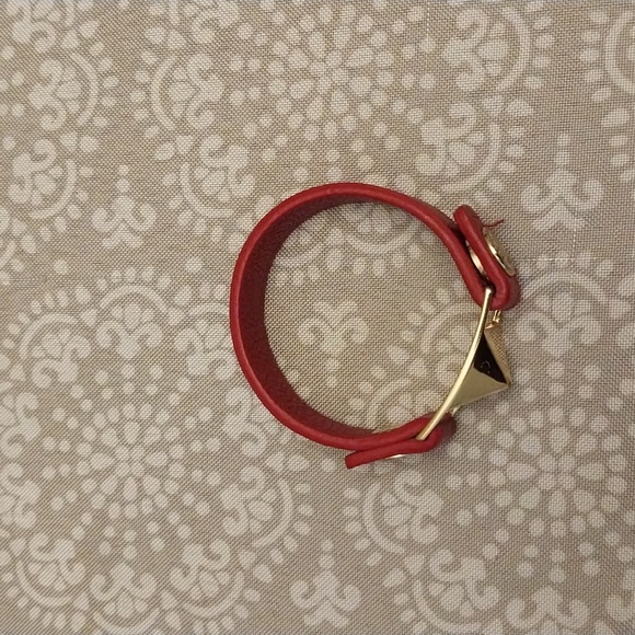 BCBG Bracelet - Picture 2 of 5